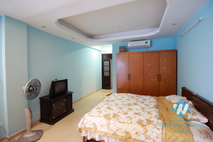 05 bedrooms house for rent in Ba Dinh District, Hanoi. 